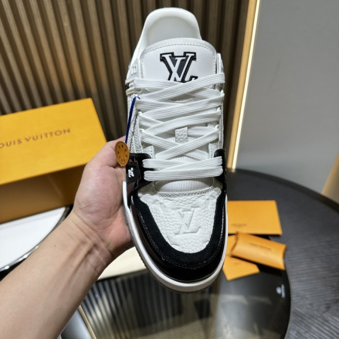LV snekaers L0000666