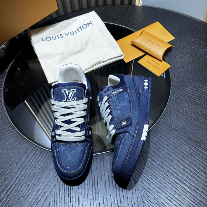 LV snekaers L0000579