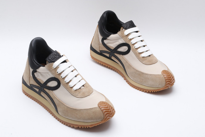 LOEWE SNEAKERS LW006