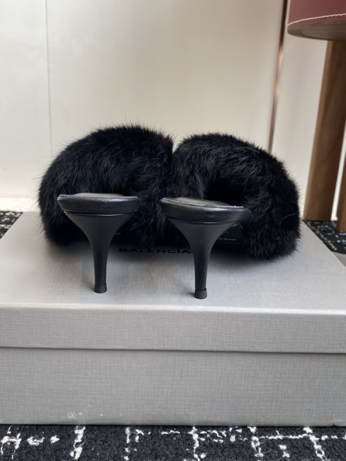 Balenciag* Sandal BS97