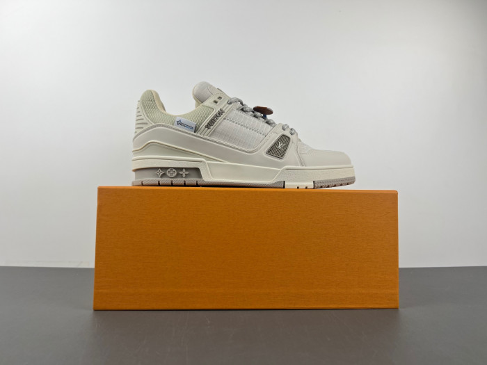 LV snekaers L0000531