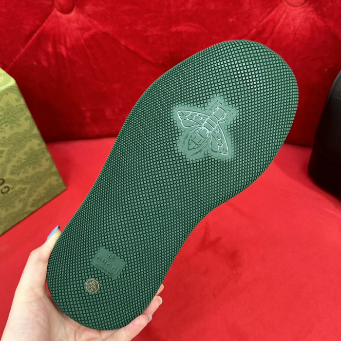 G*u*i* sneaker gc163