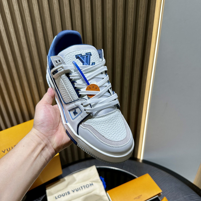 LV snekaers L0000676