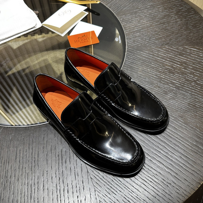 Hermes loafers HM057