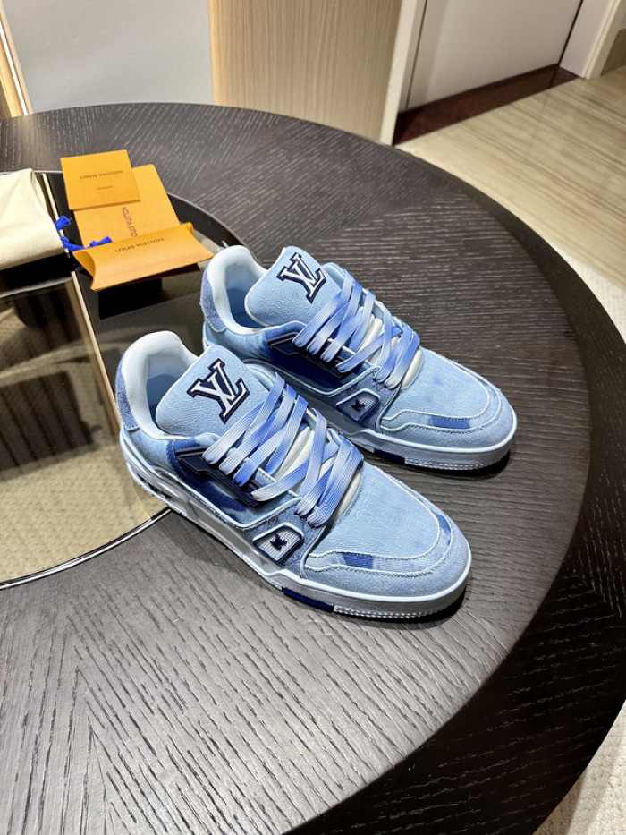 LV snekaers L0000353