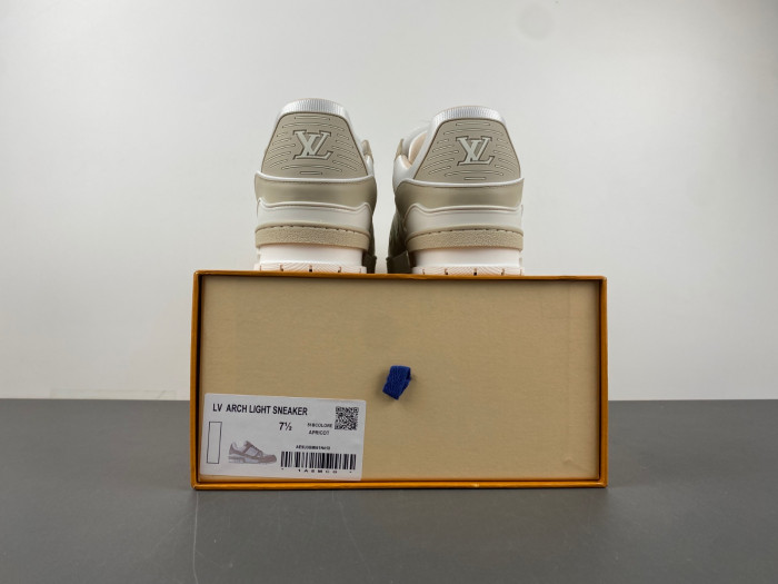 LV snekaers L0000532
