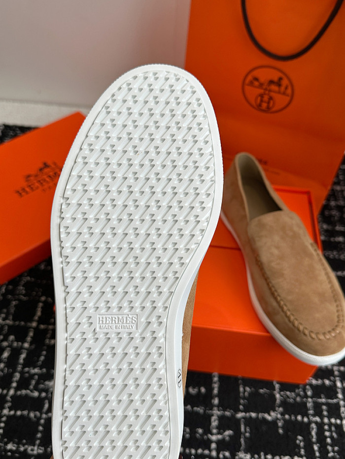 Hermes loafers HM070