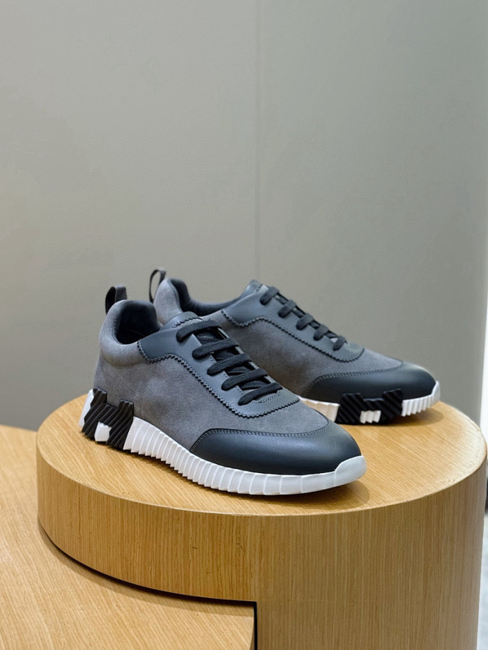 H**me5 snekaers hm104